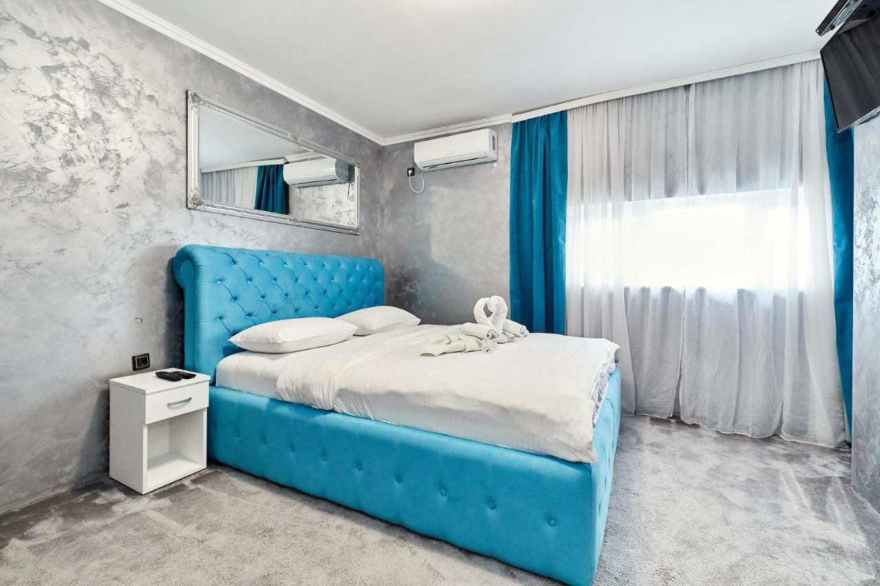 Room Novi Sad Luaran gambar