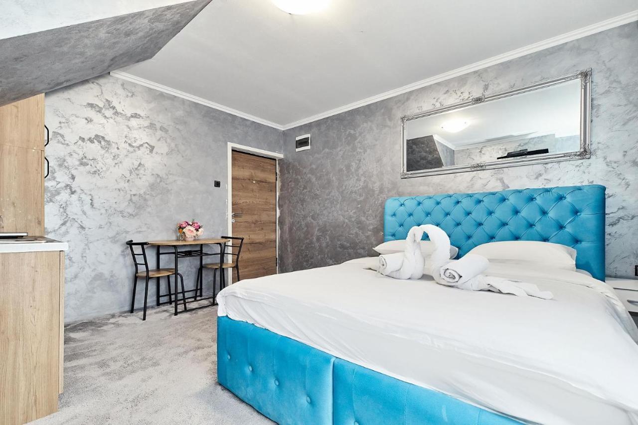 Room Novi Sad Luaran gambar